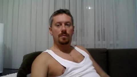 Snapshot of danisami12345 chatting on December 2025 10:06:01 PM daniel online show from December 2025 10:06:01 PM