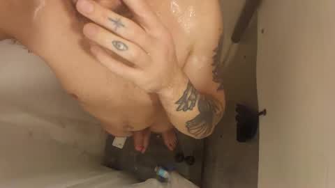 dankfuckcouple online show from January 2026 09:28:01 PM