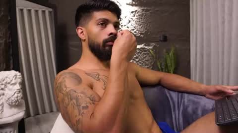 Snapshot of dann_saenz chatting on May 2026 02:00:01 PM Dann saenz online show from May 2026 02:00:01 PM