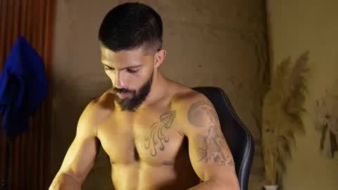 Snapshot of dann_saenz chatting on May 2026 04:25:02 PM Dann saenz online show from May 2026 04:25:02 PM