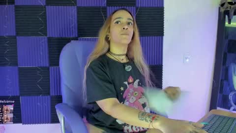 Dannacastle online show from April 2026 02:17:02 AM