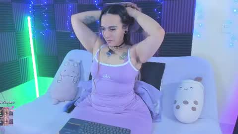 Snapshot of danna__castle chatting on August 2026 06:12:01 AM Dannacastle online show from August 2026 06:12:01 AM