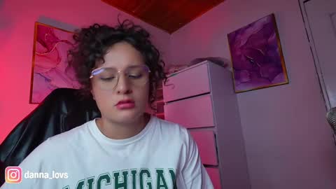 Snapshot of danna_lovs chatting on May 2026 01:21:02 AM Danna Lovs online show from May 2026 01:21:02 AM