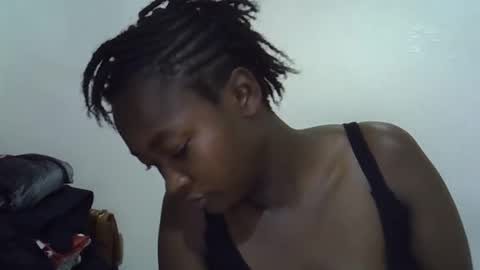 Snapshot of danna_miki chatting on November 2025 02:15:01 PM danna_miki online show from November 2025 02:15:01 PM