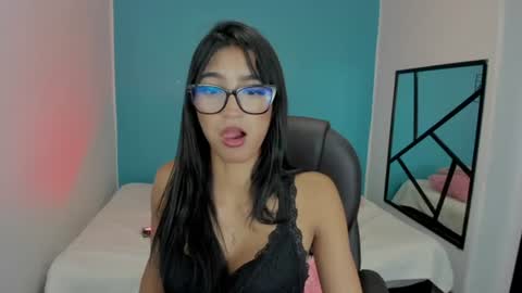 Snapshot of danna_said chatting on June 2026 03:32:02 PM Danna online show from June 2026 03:32:02 PM