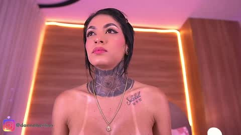 Danna Berlin  online show from March 2026 07:52:02 PM