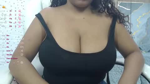 danna online show from October 2025 09:43:02 PM
