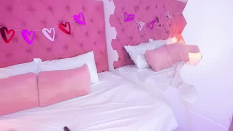 Danna  online show from February 2025 06:23:01 AM