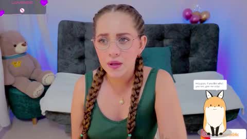 Danna online show from March 2026 10:49:02 AM