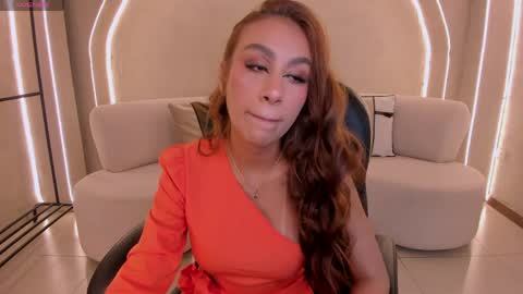 Danna Cruz  online show from April 2026 01:42:02 AM