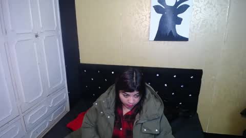 Danna Garza online show from January 2025 04:15:01 AM