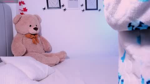 Insta DannaBlueX  online show from October 2025 09:22:01 PM