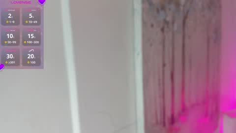 Danna online show from April 2026 07:29:01 PM