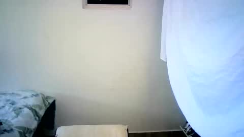Snapshot of dannanovoa chatting on May 2026 03:51:01 PM Danna online show from May 2026 03:51:01 PM