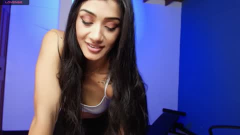 Danna Wells online show from December 2024 04:14:01 AM