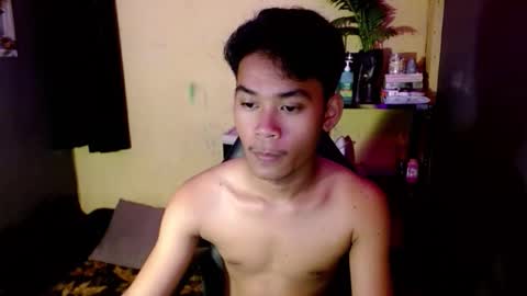 Snapshot of danner_fuckerxx chatting on April 2026 02:14:02 PM DANNER online show from April 2026 02:14:02 PM