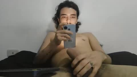 Snapshot of danni4_20 chatting on October 2025 06:47:01 AM danni4_20 online show from October 2025 06:47:01 AM