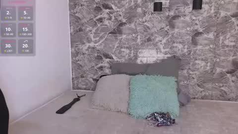 Danny online show from November 2025 06:21:02 PM