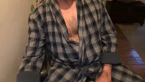 Snapshot of dannybuoy2 chatting on December 2024 08:28:02 AM dannybuoy2 online show from December 2024 08:28:02 AM