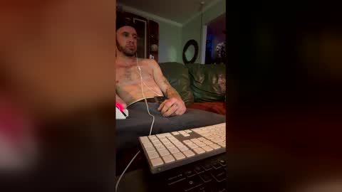 Snapshot of dannygowild chatting on April 2026 05:27:01 AM dannygowild online show from April 2026 05:27:01 AM