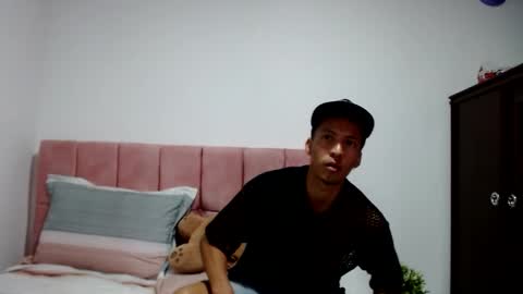 danny and ruby online show from March 2025 09:27:02 PM