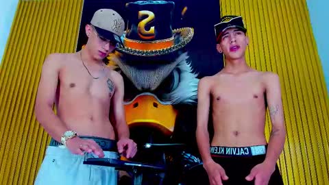 dante_brown1 online show from October 2025 09:37:01 PM