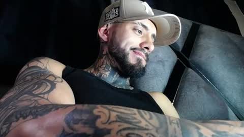 Snapshot of dante_d_angelo_ chatting on June 2026 11:03:01 PM dante_d_angelo_ online show from June 2026 11:03:01 PM