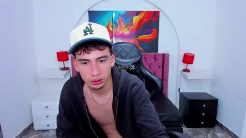 Dante online show from March 2025 06:33:01 PM