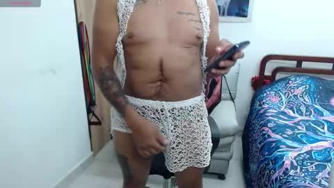 Snapshot of dantebig_22 chatting on February 2025 09:41:02 PM dantebig_22 online show from February 2025 09:41:02 PM
