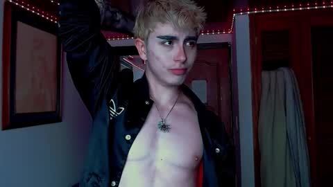 danteobscuro online show from December 2025 06:04:01 PM