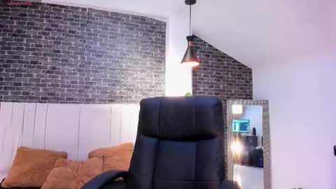 Snapshot of dantesuarez28 chatting on February 2026 10:25:01 AM Dante Suarez online show from February 2026 10:25:01 AM