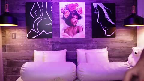 Dany And Alexa online show from February 2025 04:24:02 PM