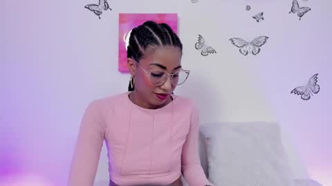 Snapshot of dany_brownie chatting on January 2025 04:34:02 AM hi im DanyBest Squirter here on cb online show from January 2025 04:34:02 AM