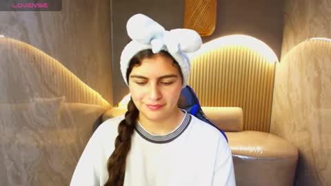 Dany online show from October 2025 01:12:01 PM