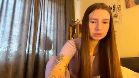 Snapshot of danyellgady chatting on July 2026 04:22:02 PM Alice online show from July 2026 04:22:02 PM
