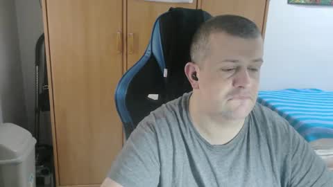 danysanchez1981 online show from March 2026 09:44:01 AM