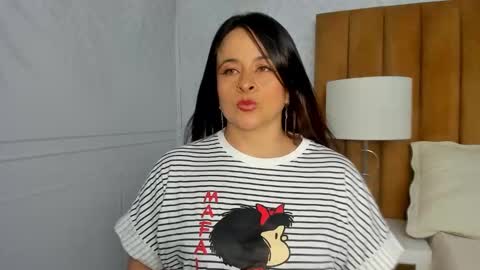 Snapshot of daphne81_ chatting on March 2025 08:13:02 AM Daphne online show from March 2025 08:13:02 AM