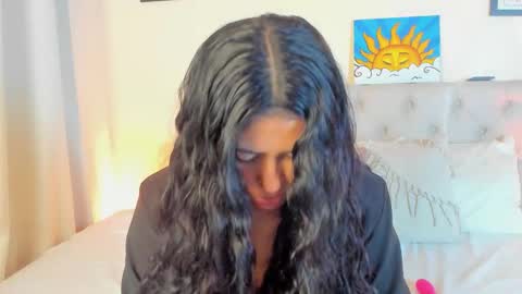 Snapshot of daphne_24 chatting on November 2025 12:17:01 PM Antonella Mora online show from November 2025 12:17:01 PM