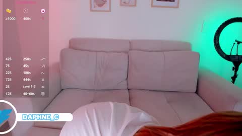 Snapshot of daphne_cooper1 chatting on February 2025 05:52:01 AM daphne_cooper1 online show from February 2025 05:52:01 AM