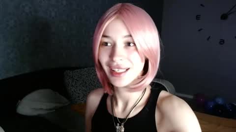 Snapshot of daphne_darkthorn chatting on December 2025 08:48:02 PM Daphne Darkthorn online show from December 2025 08:48:02 PM