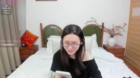 Snapshot of daphnedawn chatting on November 2025 05:39:01 AM Dawn online show from November 2025 05:39:01 AM