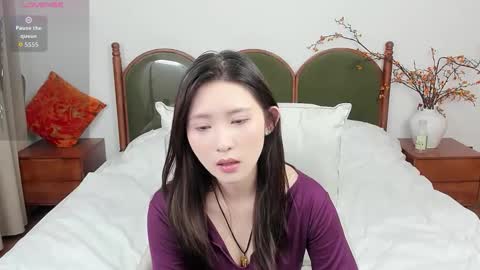 Snapshot of daphnedawn chatting on November 2025 01:00:02 PM Dawn online show from November 2025 01:00:02 PM