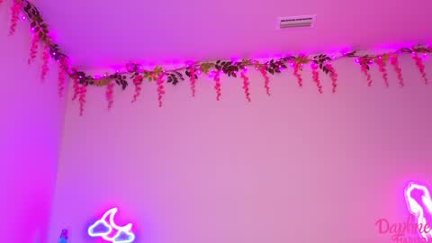 Daphne Madison online show from November 2025 10:10:02 PM