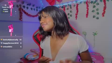 Daphne online show from March 2025 02:10:02 PM