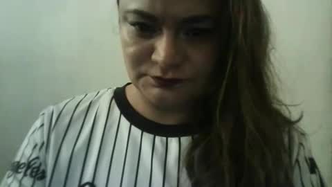 dapnne online show from April 2026 02:33:02 PM