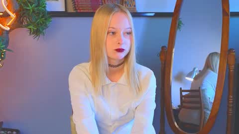 Kami online show from October 2025 04:16:02 AM