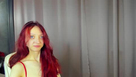 Snapshot of daria_j chatting on October 2025 04:20:02 AM Daria J online show from October 2025 04:20:02 AM