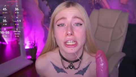 dariadelly online show from April 2026 01:39:02 PM