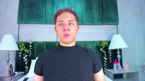 Snapshot of darian_laforteza chatting on June 2026 07:37:02 PM Darian online show from June 2026 07:37:02 PM
