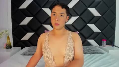 Darian  online show from July 2026 07:33:02 PM